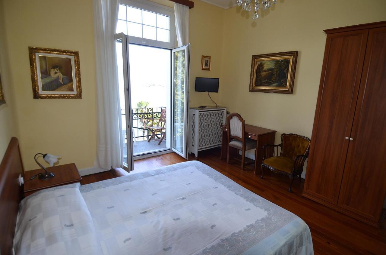 Hotel Villa Ruscello Бавено Екстер'єр фото
